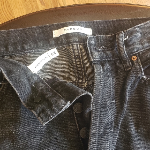 Pacsun Woman's Jeans - Picture 1 of 3
